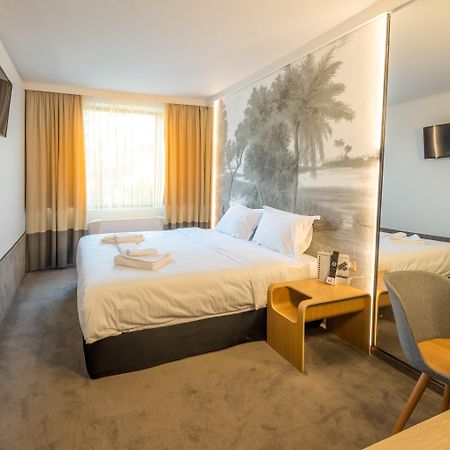 Park Hotel Raya Garden - Free Parking Veliko Tŭrnovo Exterior photo