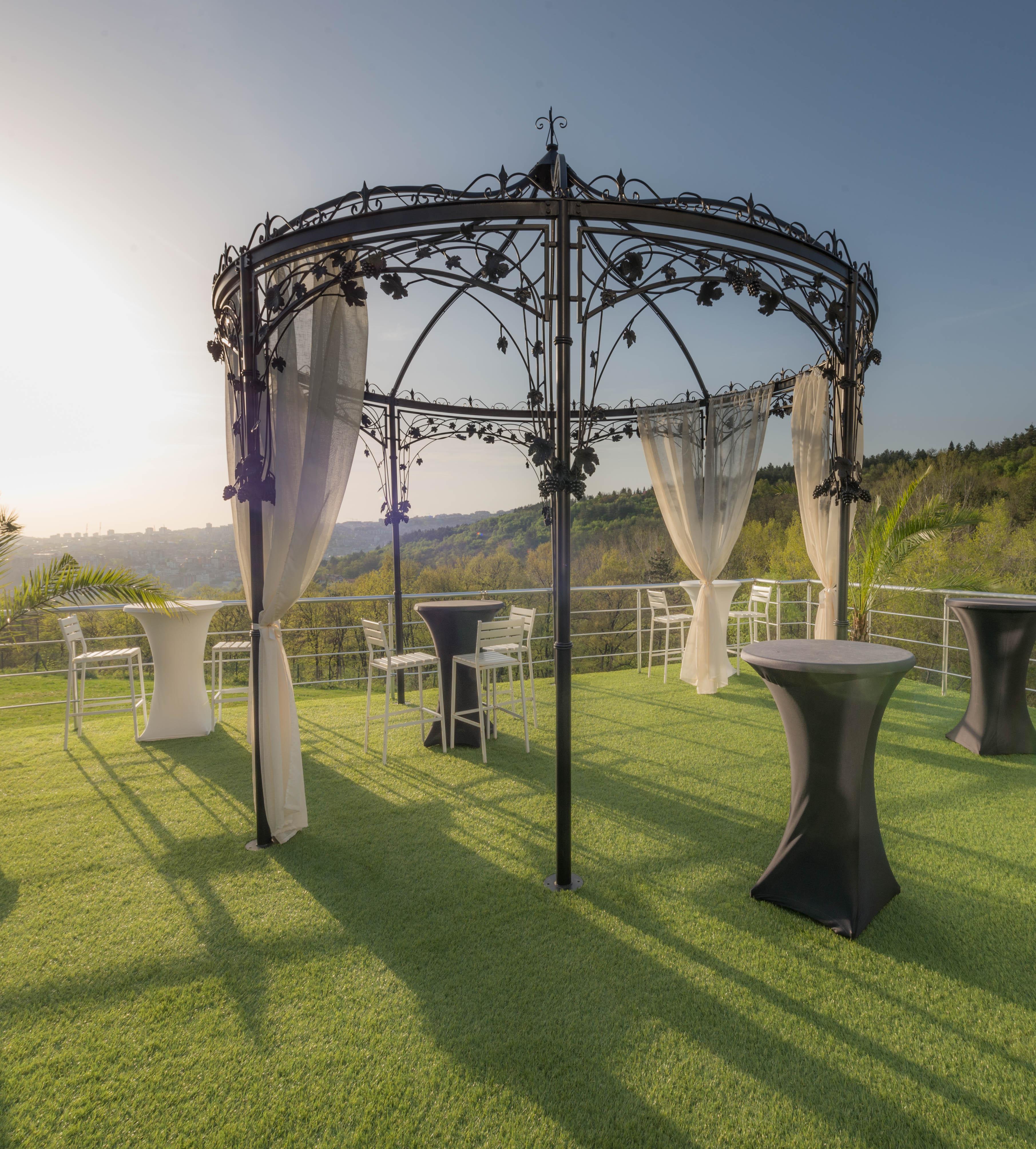 Park Hotel Raya Garden - Free Parking Veliko Tŭrnovo Exterior photo
