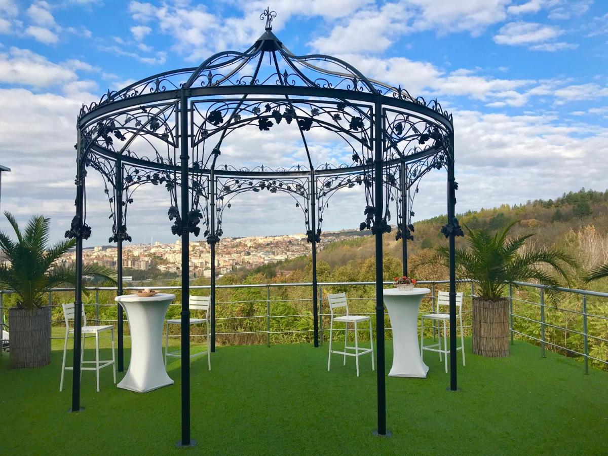 Park Hotel Raya Garden - Free Parking Veliko Tŭrnovo Exterior photo