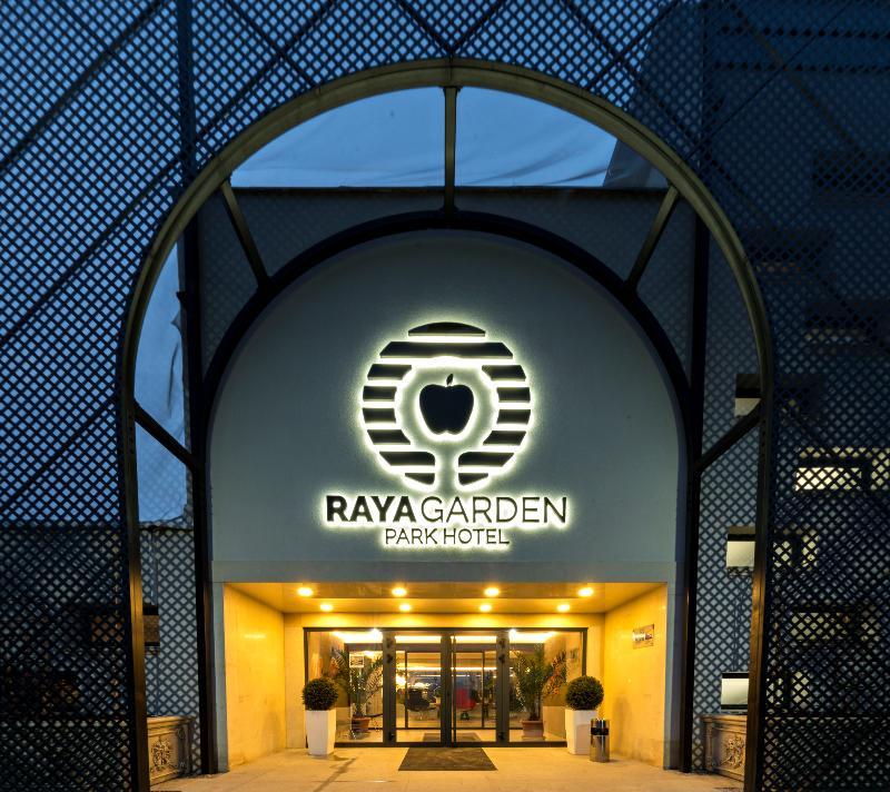 Park Hotel Raya Garden - Free Parking Veliko Tŭrnovo Exterior photo